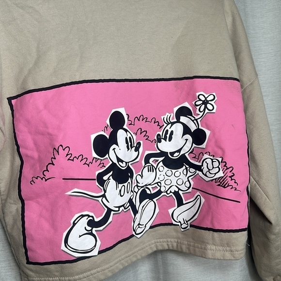 MICKEY MOUSE CREW NECK SIZE(XS) - Picture 2 of 4
